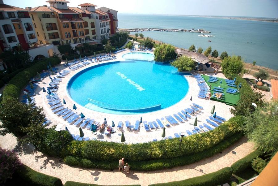 الشقق الفندقية رافدافي  Marina Cape Vacation Complex المظهر الخارجي الصورة