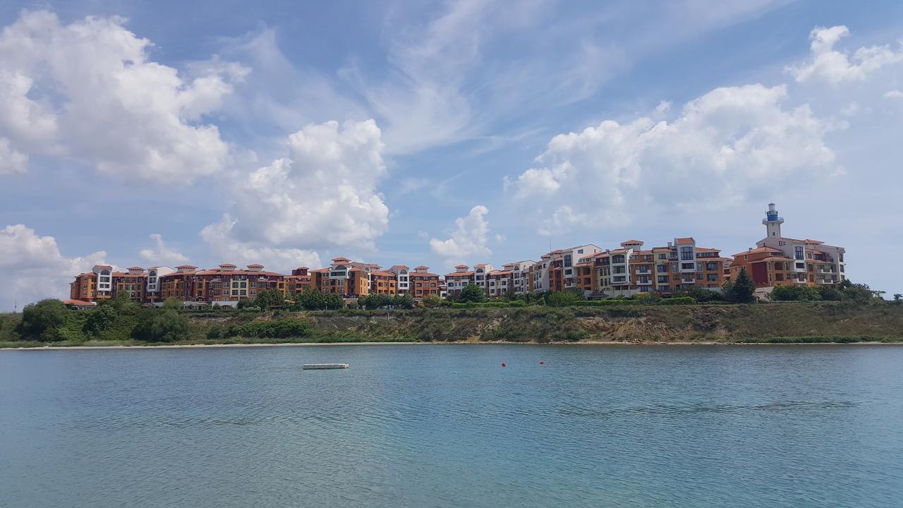 الشقق الفندقية رافدافي  Marina Cape Vacation Complex المظهر الخارجي الصورة