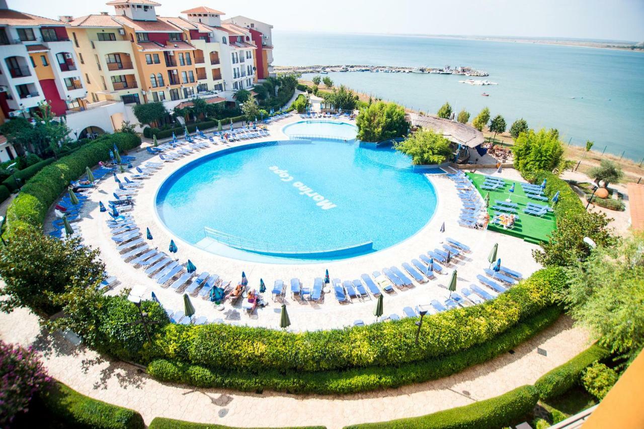 الشقق الفندقية رافدافي  Marina Cape Vacation Complex المظهر الخارجي الصورة